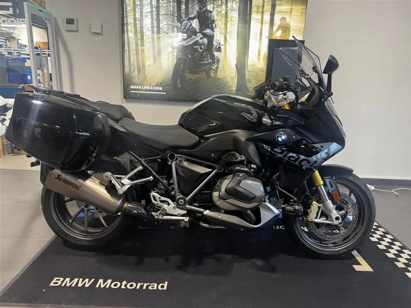 BMW R 1250 RS 0 Zwart - 1