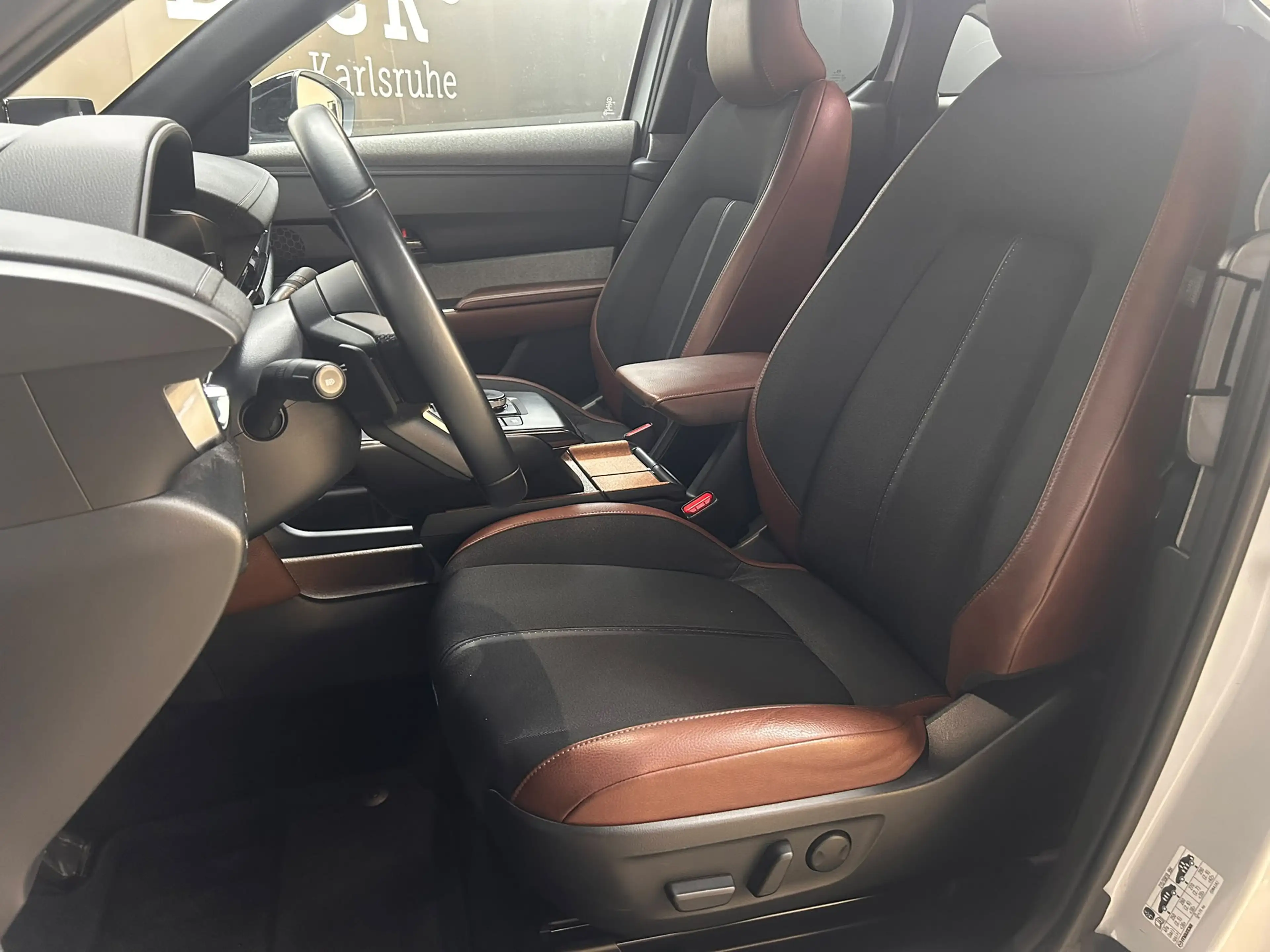 Mazda MX-30 LEDER+LED+NAV+SHZ+HEAD+MEMO+KAMER+ACC+DAB+ — photo 9