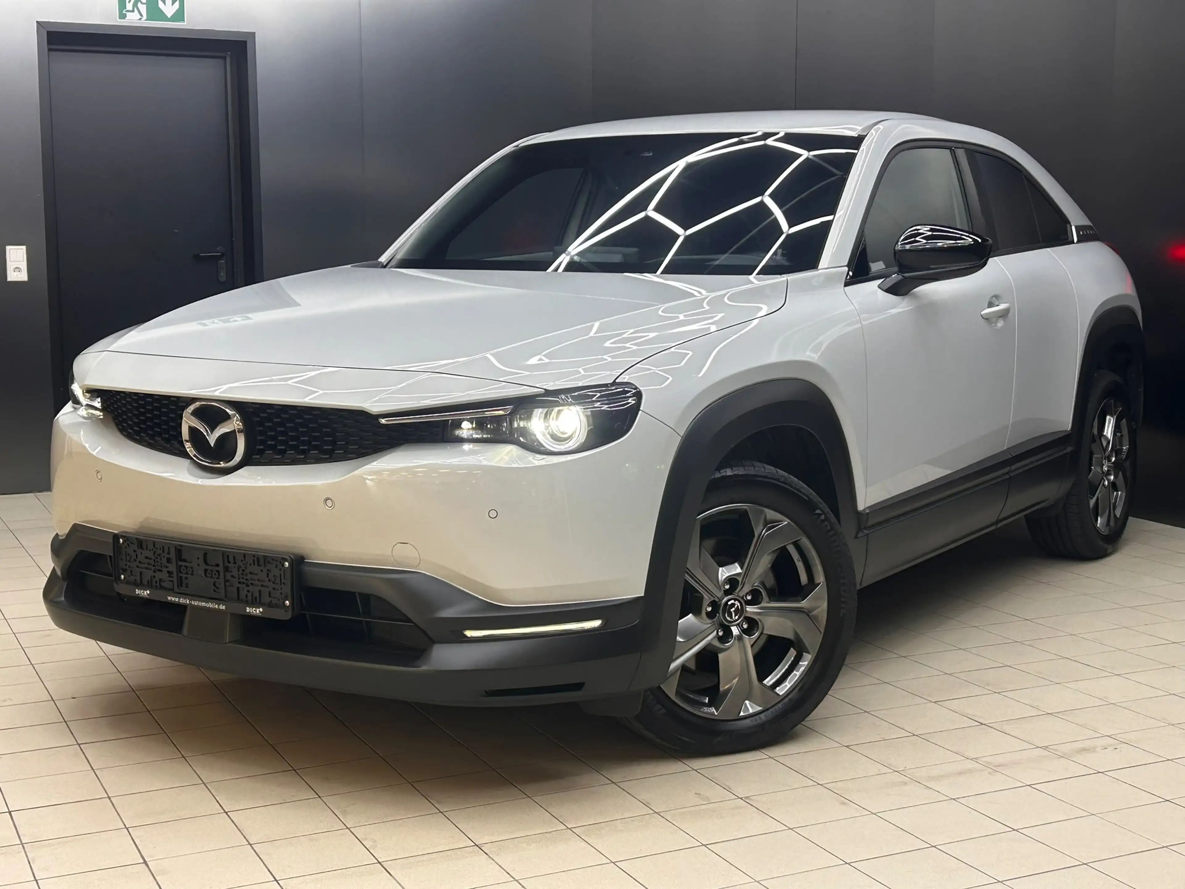 Mazda MX-30 LEDER+LED+NAV+SHZ+HEAD+MEMO+KAMER+ACC+DAB+ — photo 4