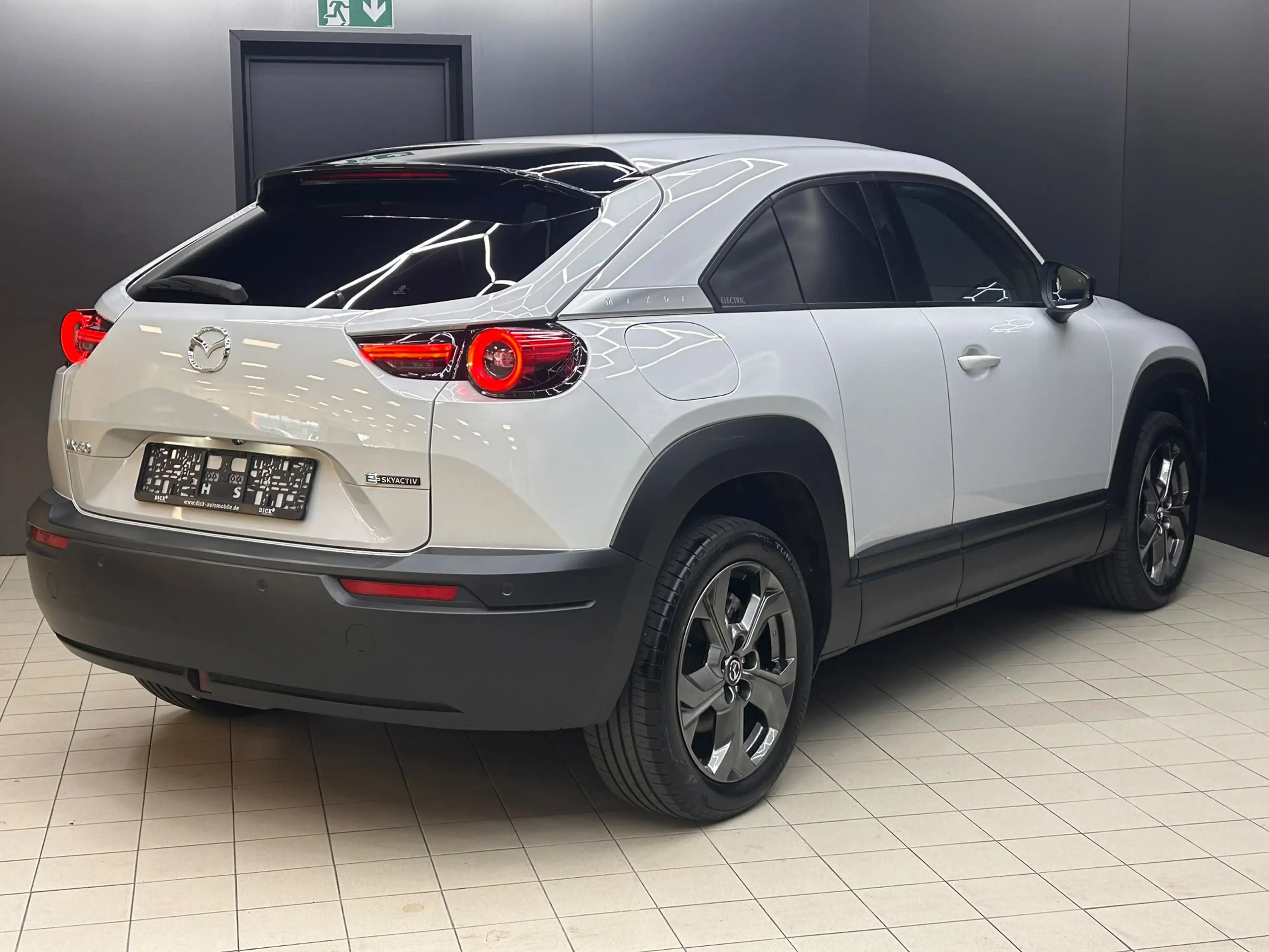 Mazda MX-30 LEDER+LED+NAV+SHZ+HEAD+MEMO+KAMER+ACC+DAB+ — photo 8