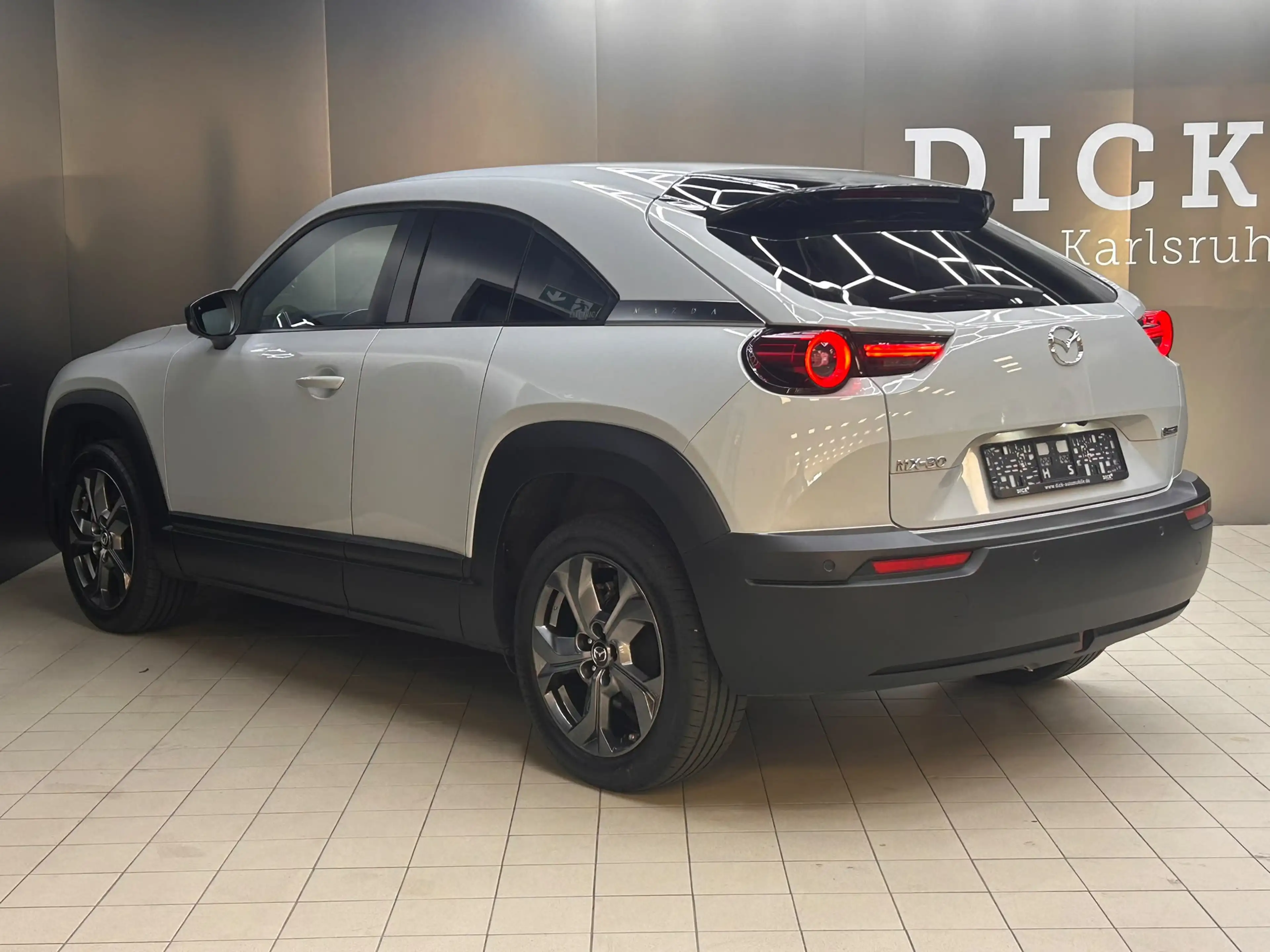 Mazda MX-30 LEDER+LED+NAV+SHZ+HEAD+MEMO+KAMER+ACC+DAB+ — photo 6
