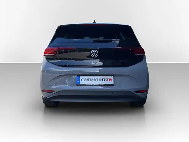 Volkswagen ID.3 view 7