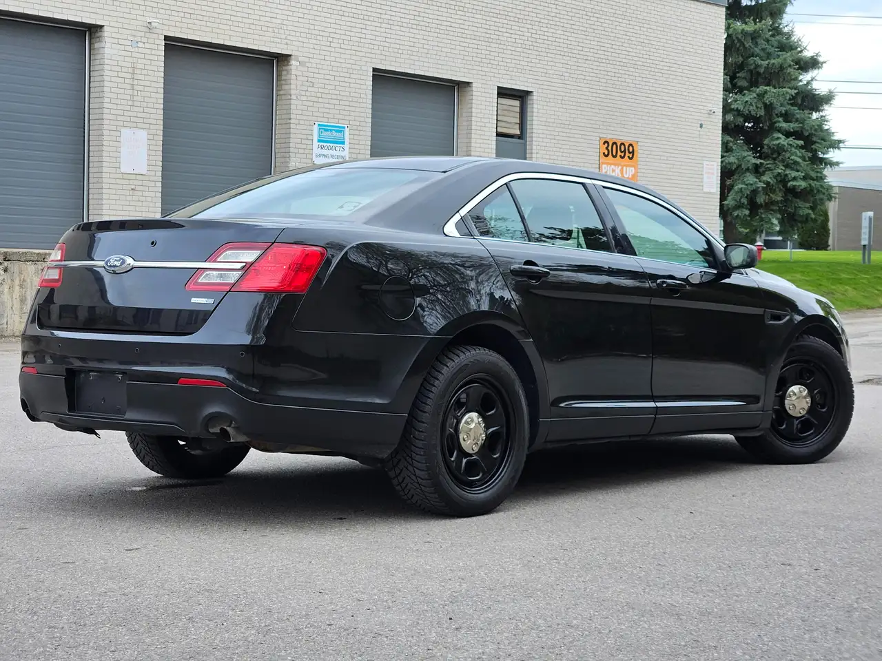 Ford Taurus снимка Ford Taurus