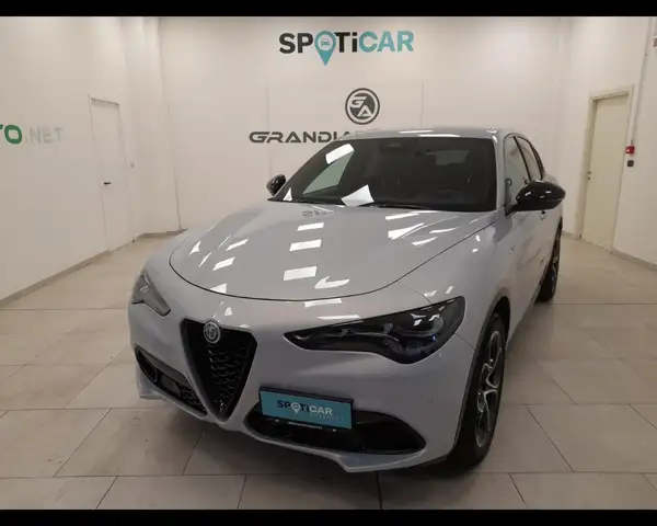 Alfa Romeo Stelvio 2023 2.2 t Veloce Q4 210cv auto