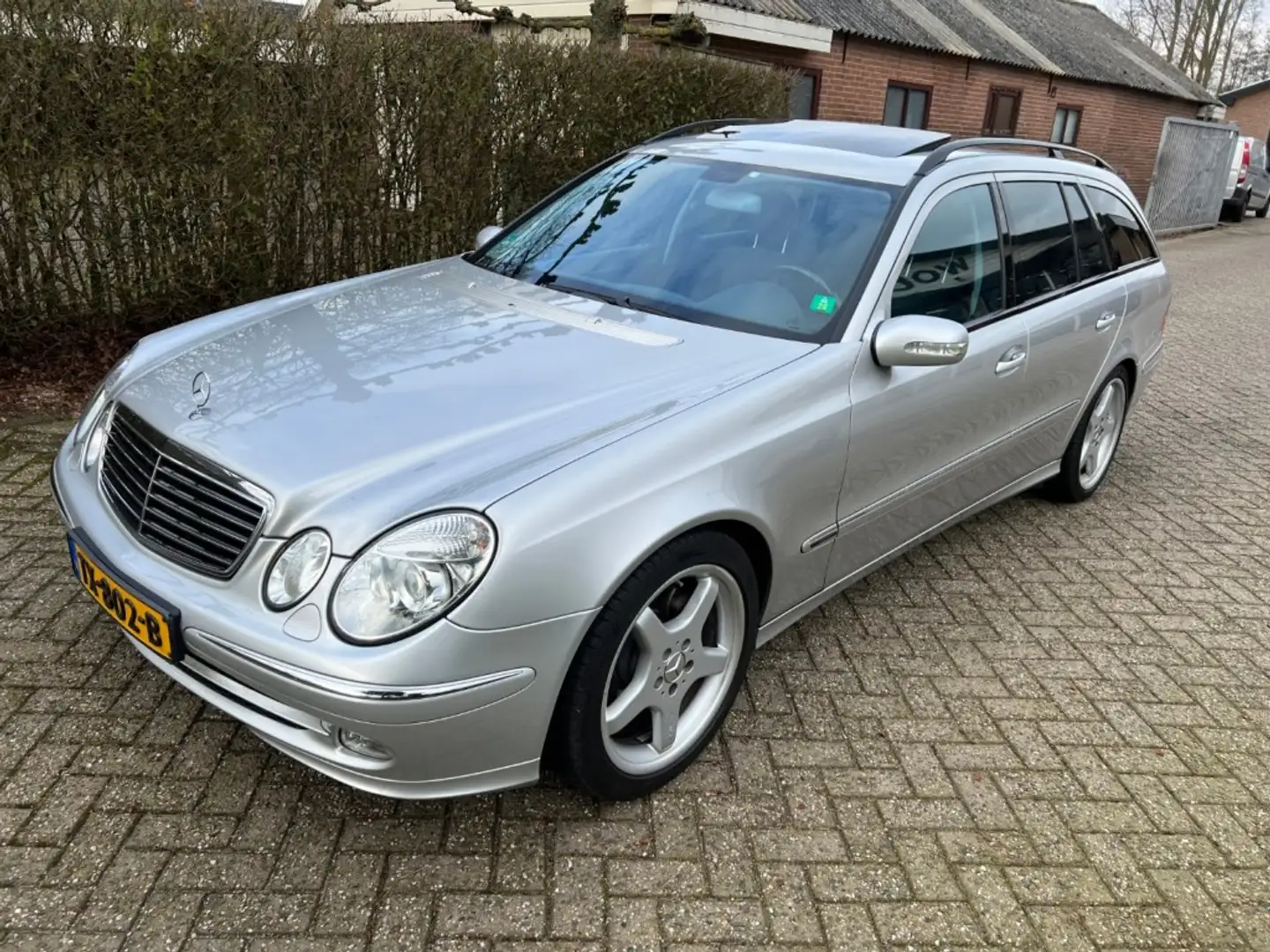 Mercedes-Benz E 500 E 500 Avantgarde, Dak, Airmatic, Youngtimer Grijs - 2
