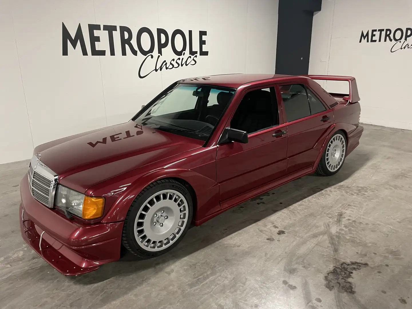 Mercedes-Benz 190 190E 2,6 M0371 Rood - 1