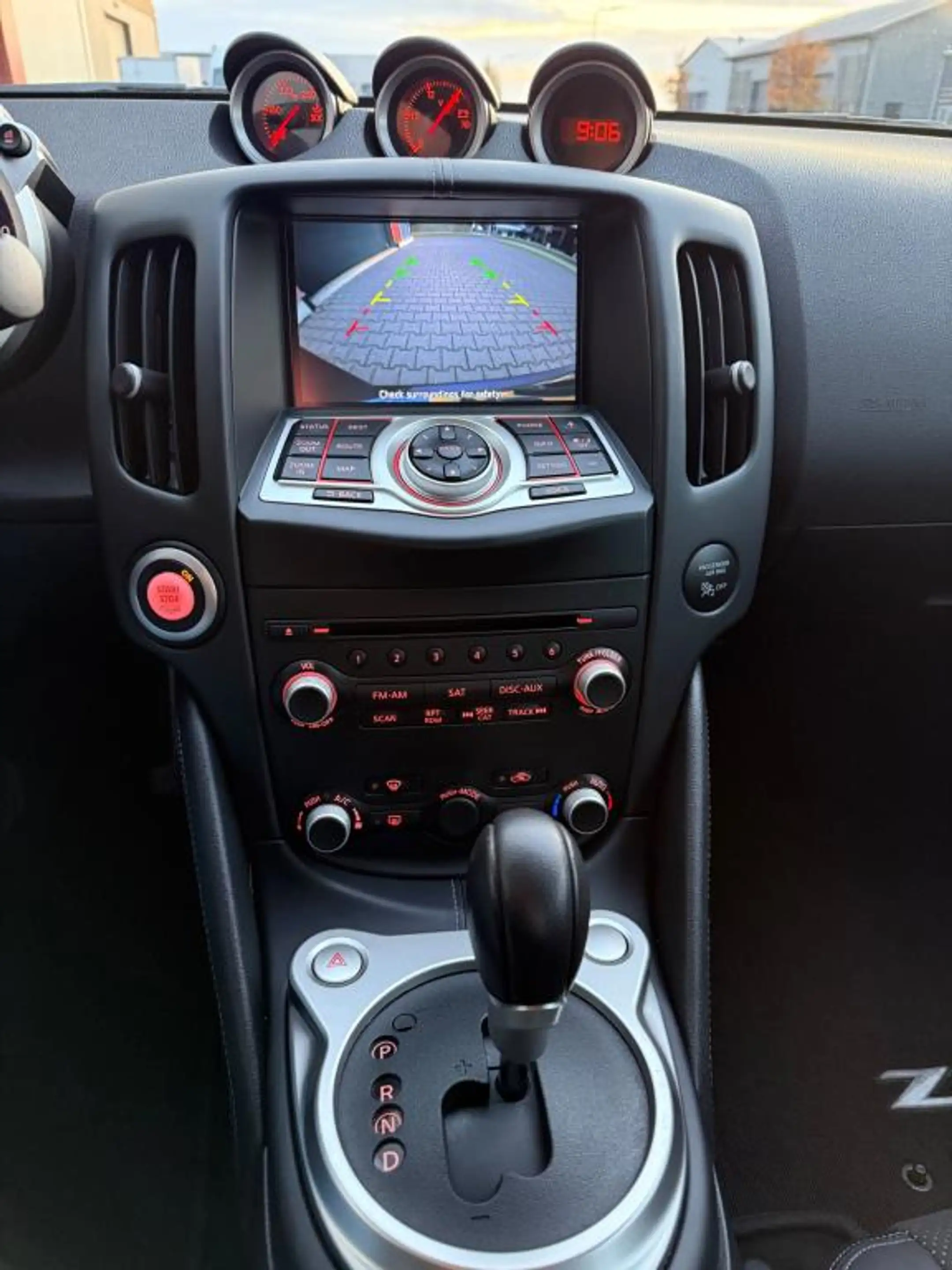 Nissan 370Z 3.7 V6 Pack — photo 10