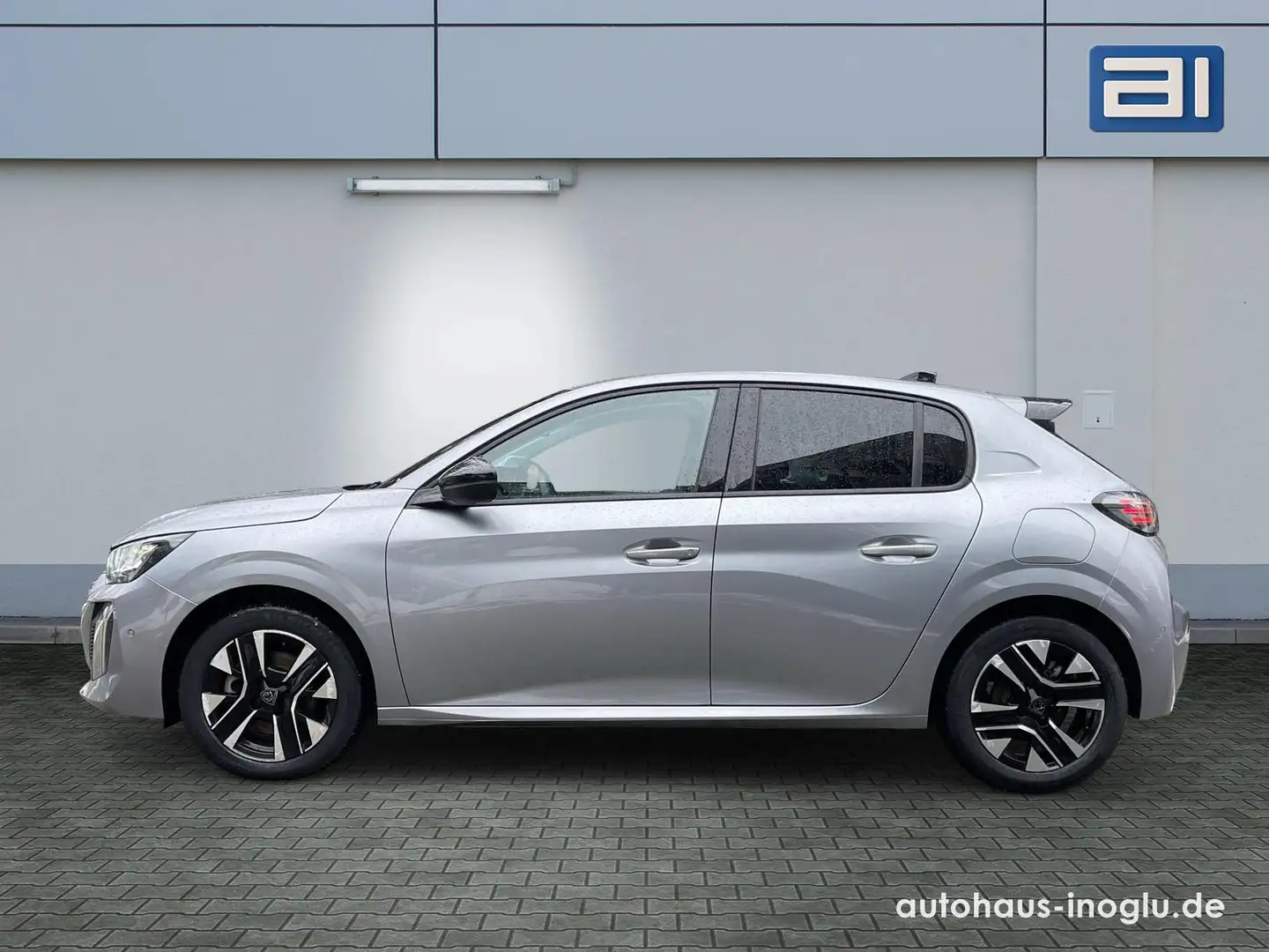 Peugeot 208 Hybrid 100 Allure eDCS6 Navi+LED+360° Kam+ACC+ Gris - 2