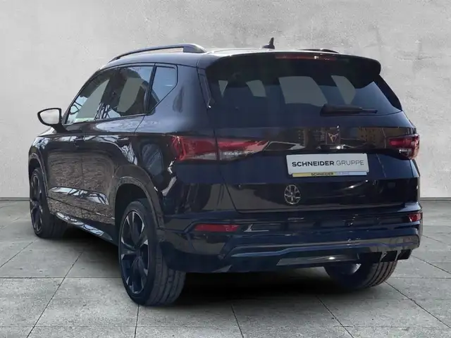 Cupra Ateca view 3