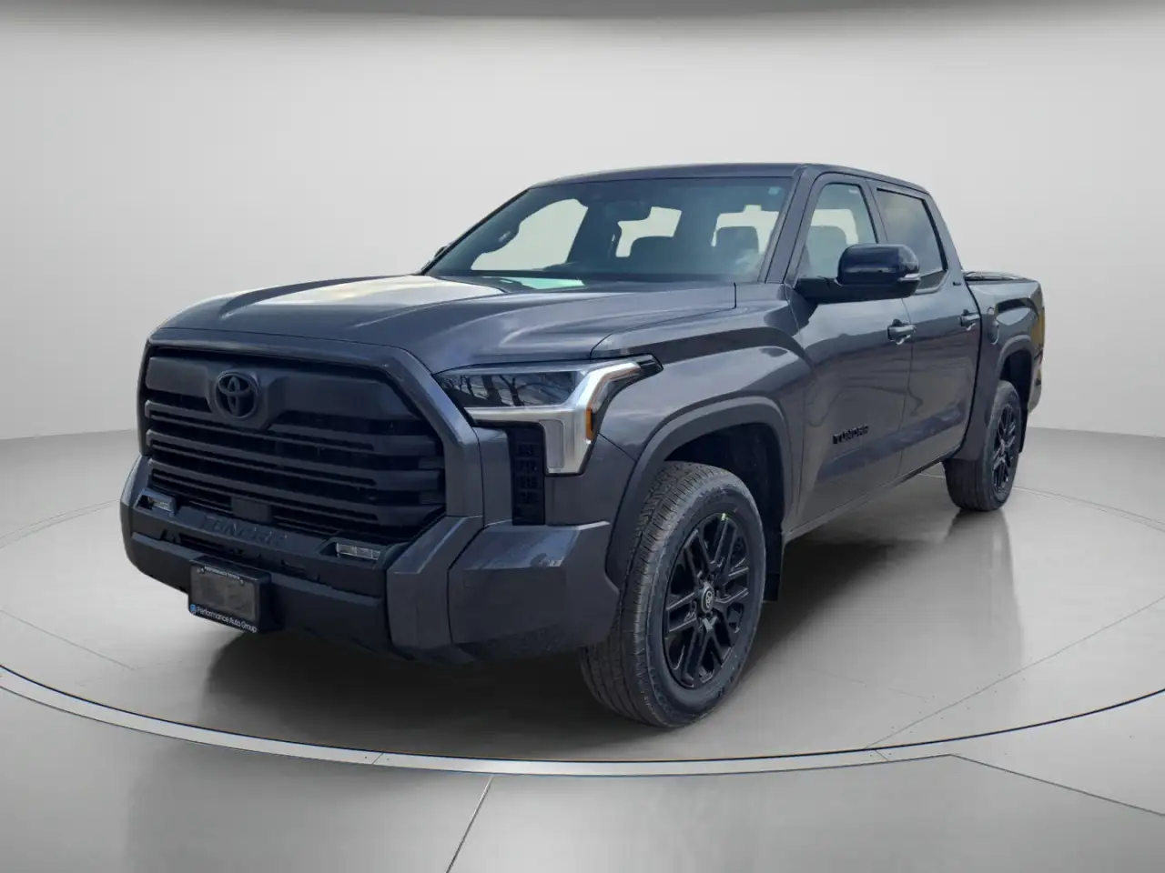 Toyota Tundra снимка Toyota Tundra