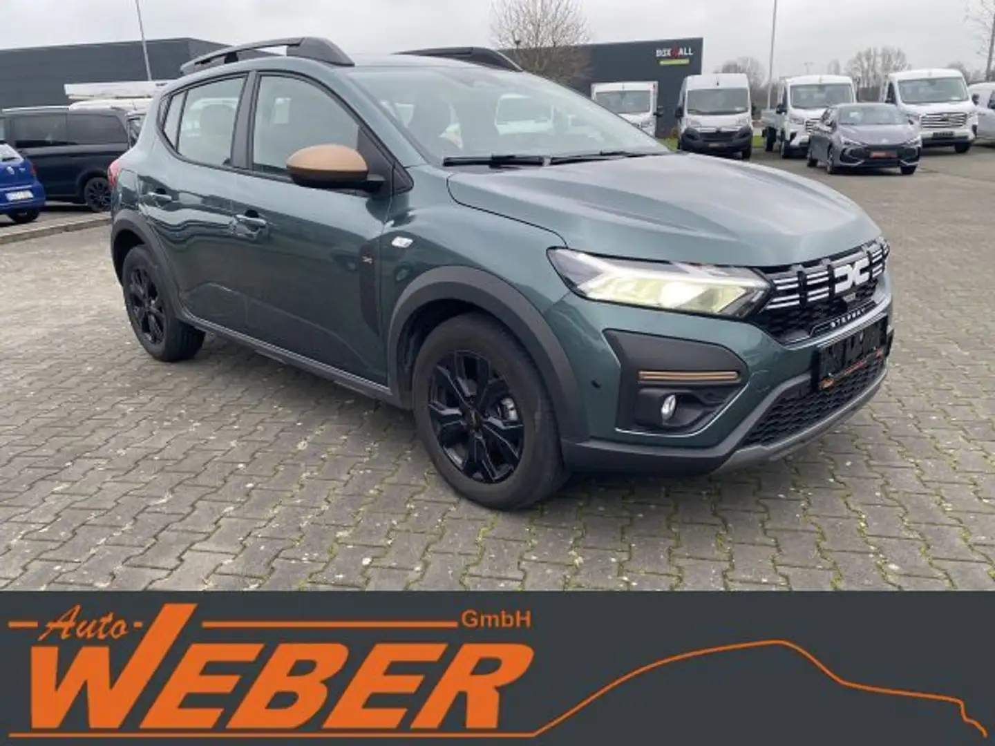 Dacia Sandero III Stepway Extreme+ Eco-G 100 LPG Grün - 2