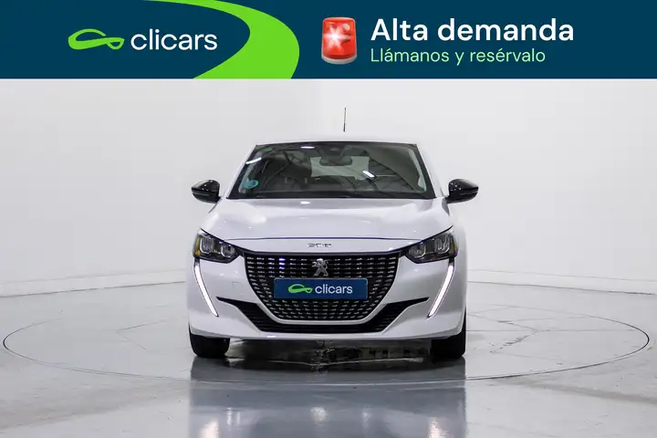Peugeot 208 2022, foto 2