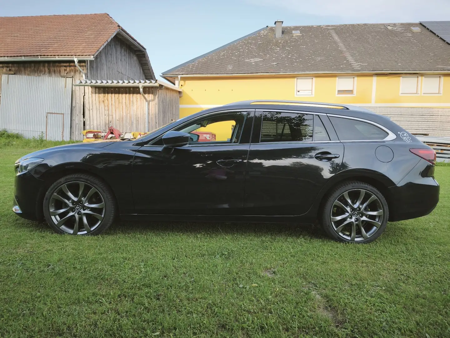 Mazda 6 Mazda 6 Sport Combi CD150 Revolution Revolution Schwarz - 2