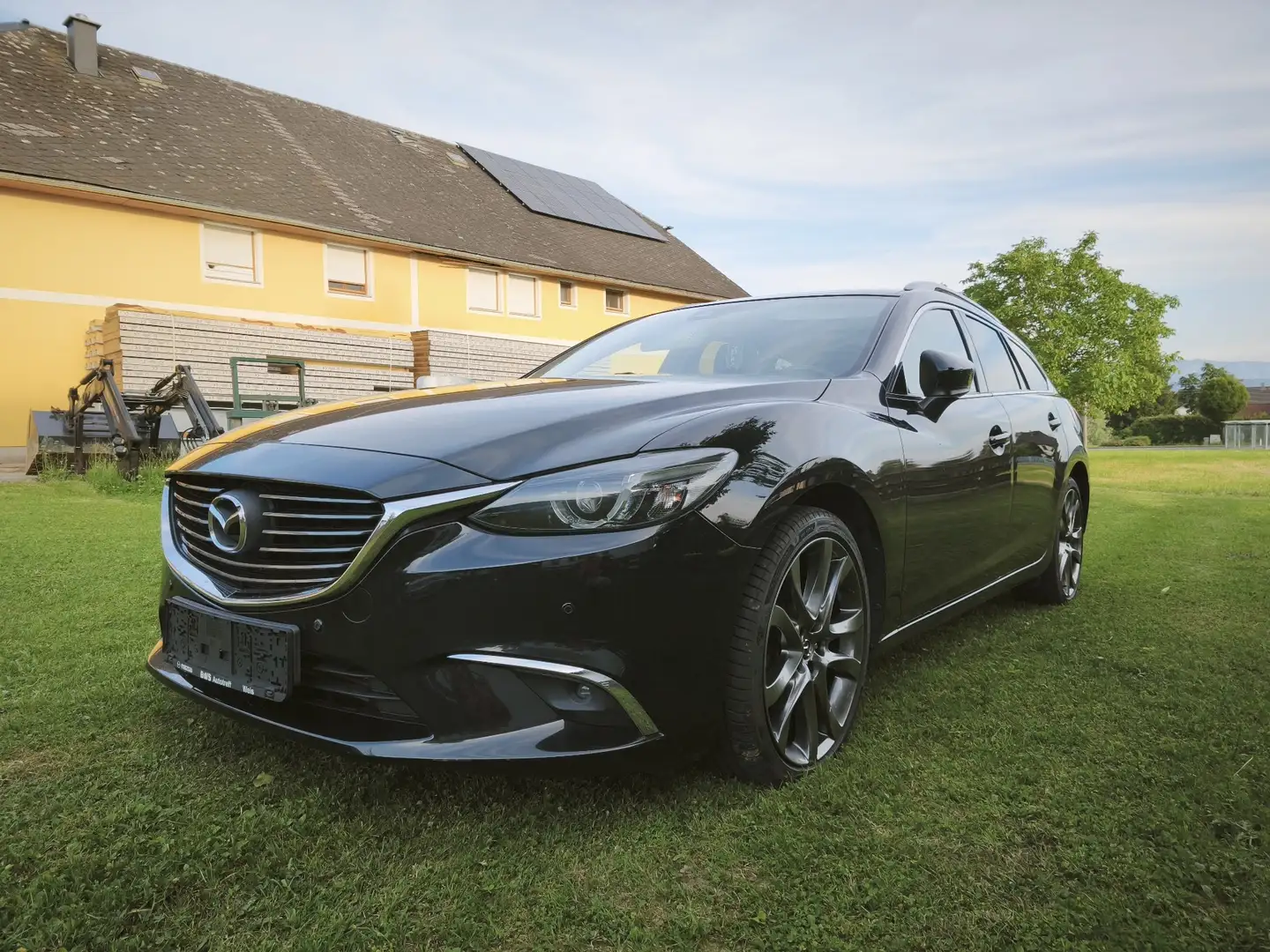 Mazda 6 Mazda 6 Sport Combi CD150 Revolution Revolution Schwarz - 1