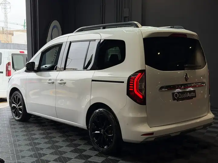 Renault 2022, foto 13
