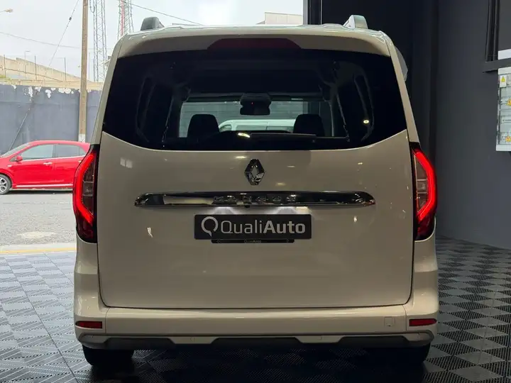 Renault 2022, foto 11