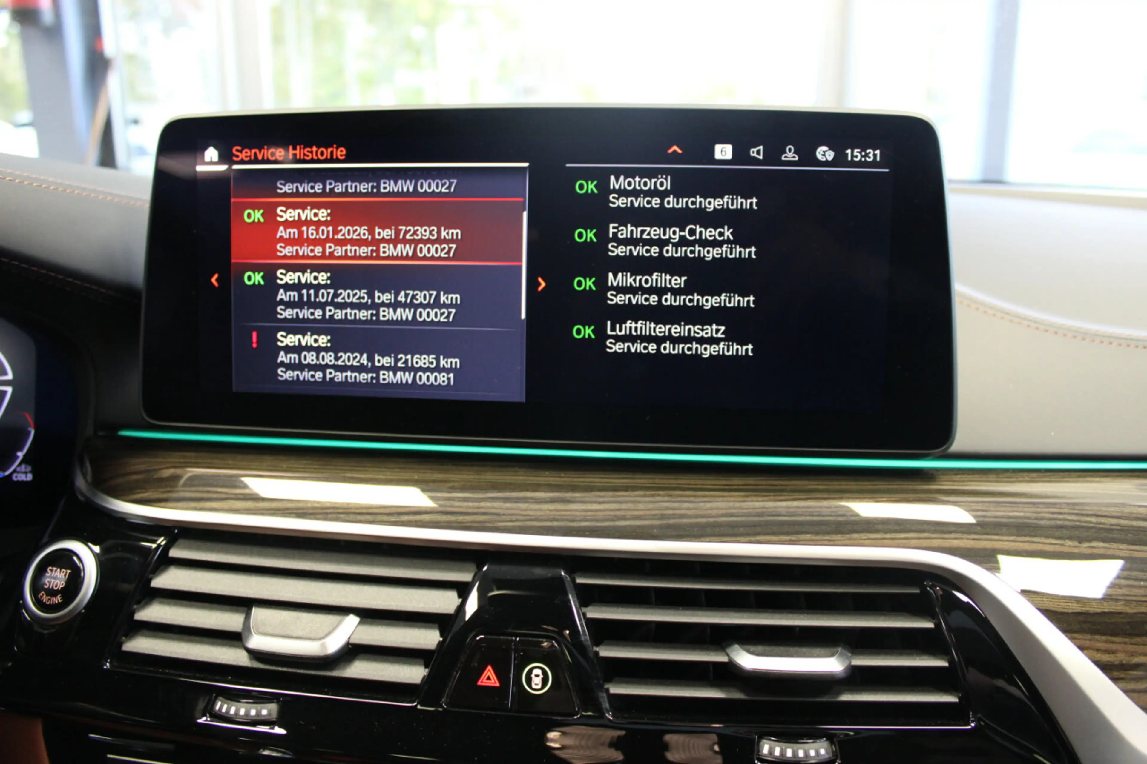 BMW 520 Touring Luxury Line Pano - Leder - LED - HUD — photo 14