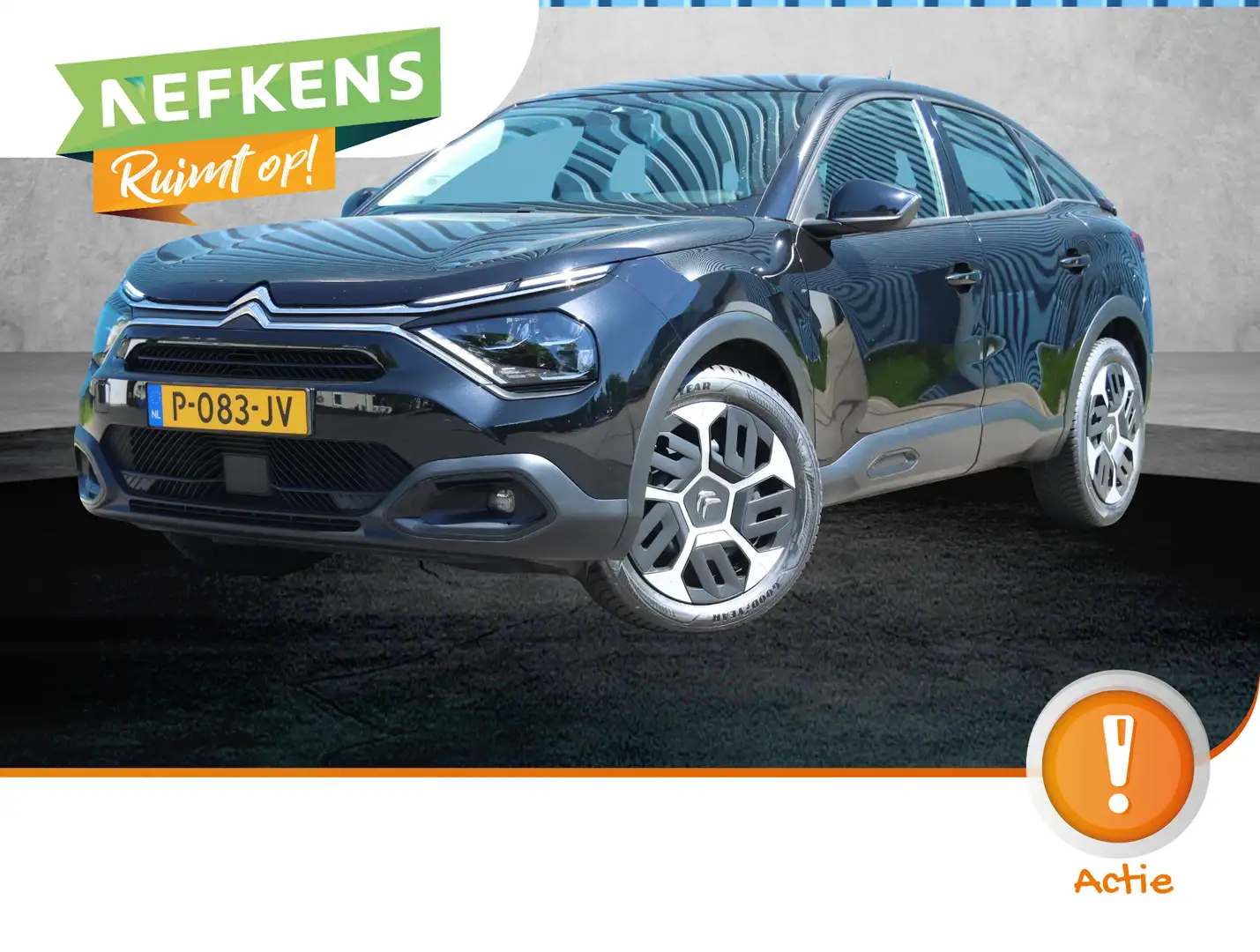 Citroen C4 SUV Feel 130PK Automaat | Navigatie | Achteruitrij Zwart - 1