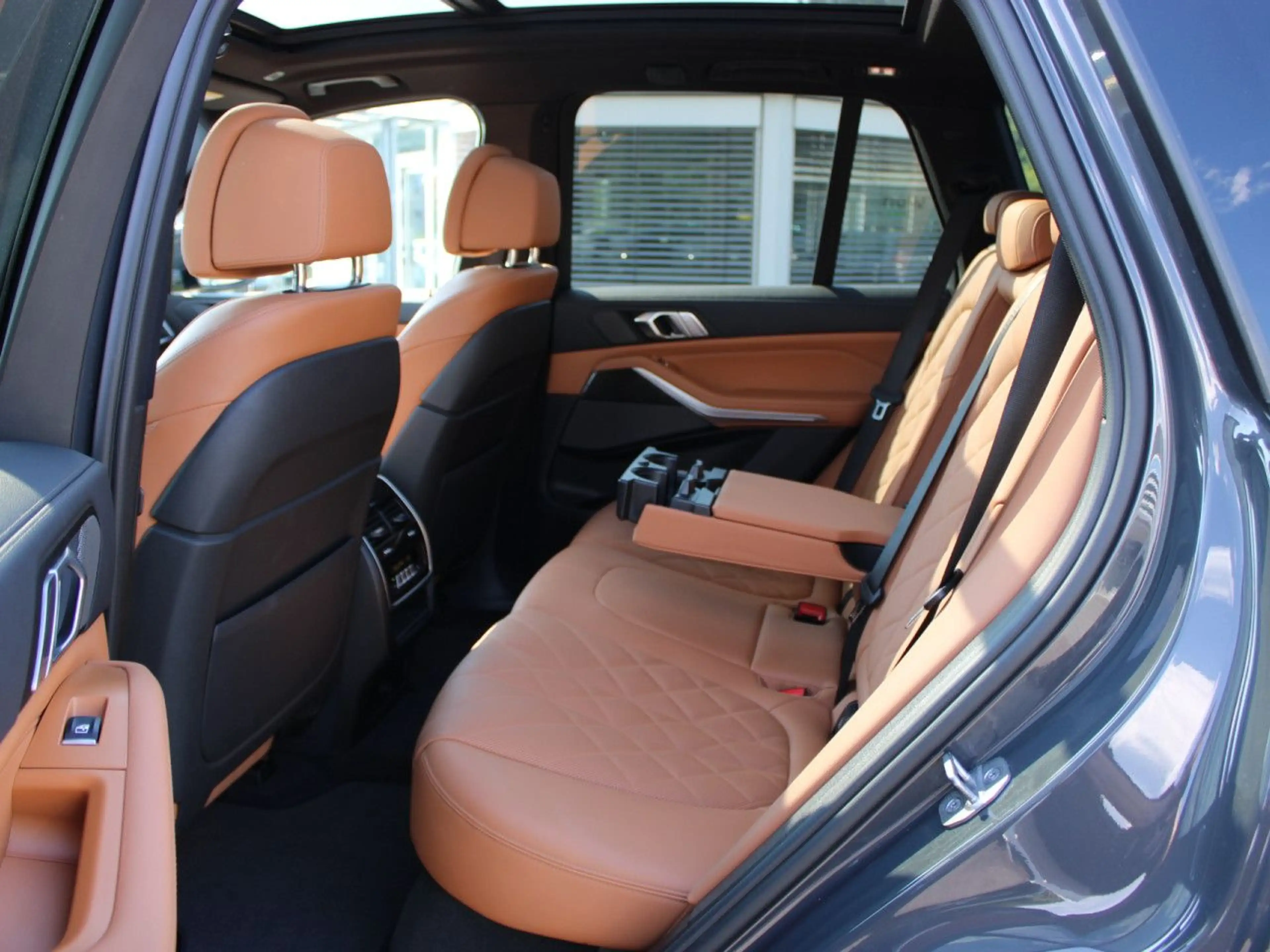 BMW X5 x40d M Sport AHK Pano Laser 360° Standheiz. 22" — photo 12