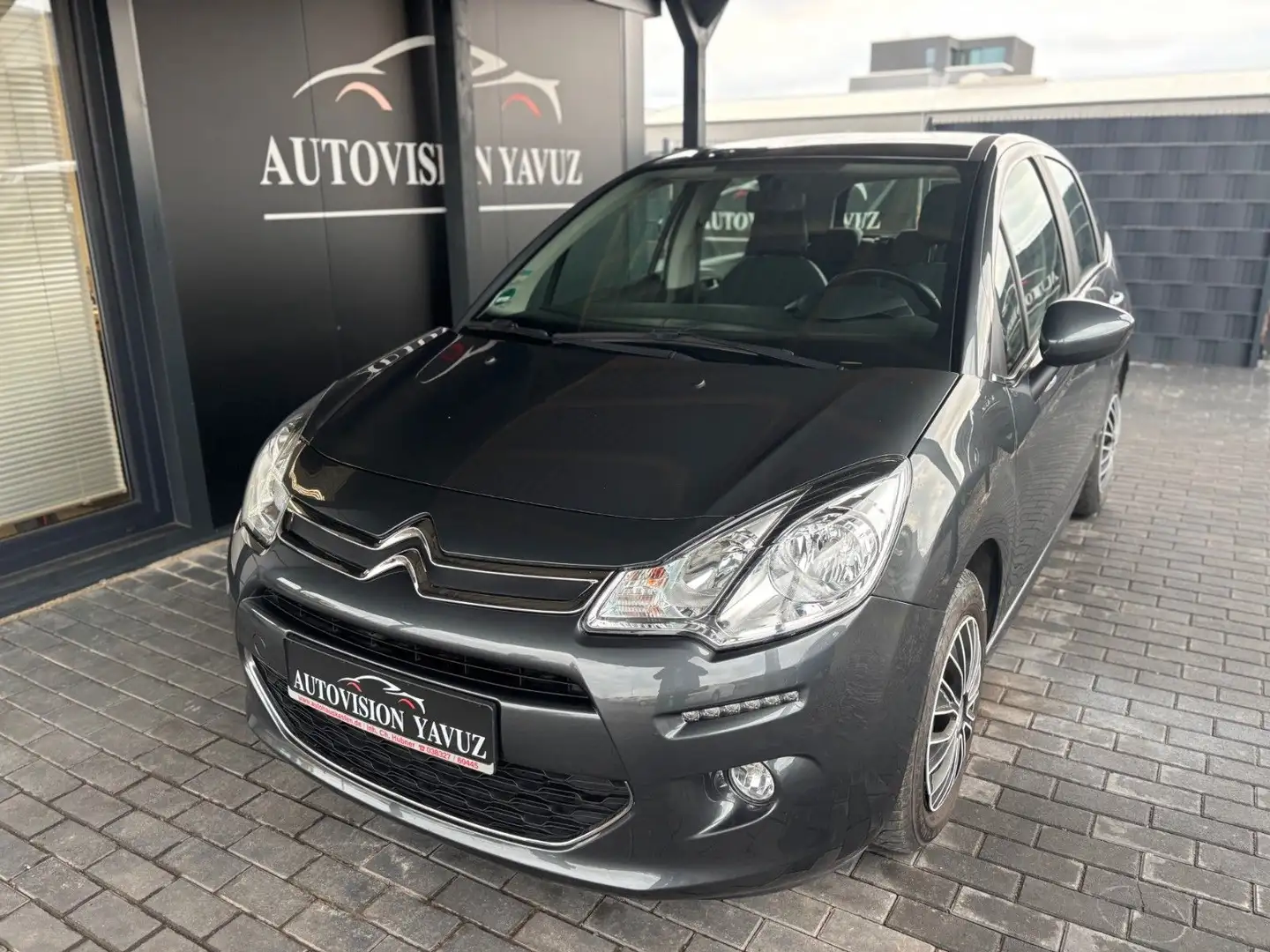 Citroen C3 Selection/TÜV NEU/SERVICE NEU/PDC/KLIMA/ Grau - 1