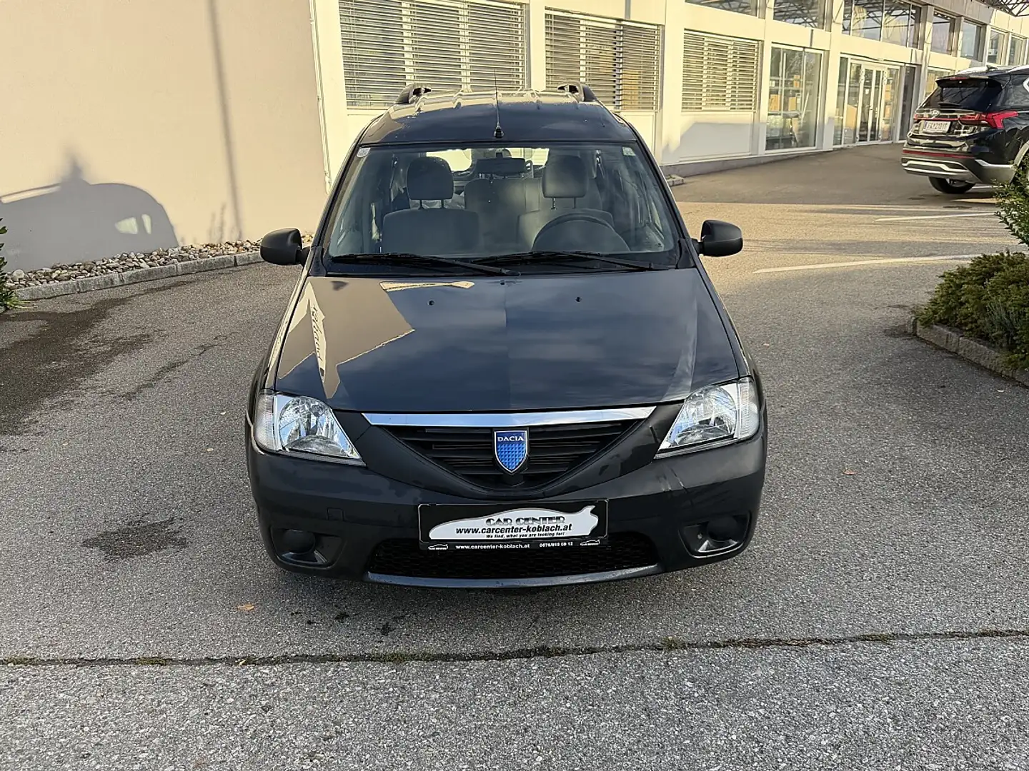 Dacia Logan MCV Ambiance 1,6 MPI Grau - 2