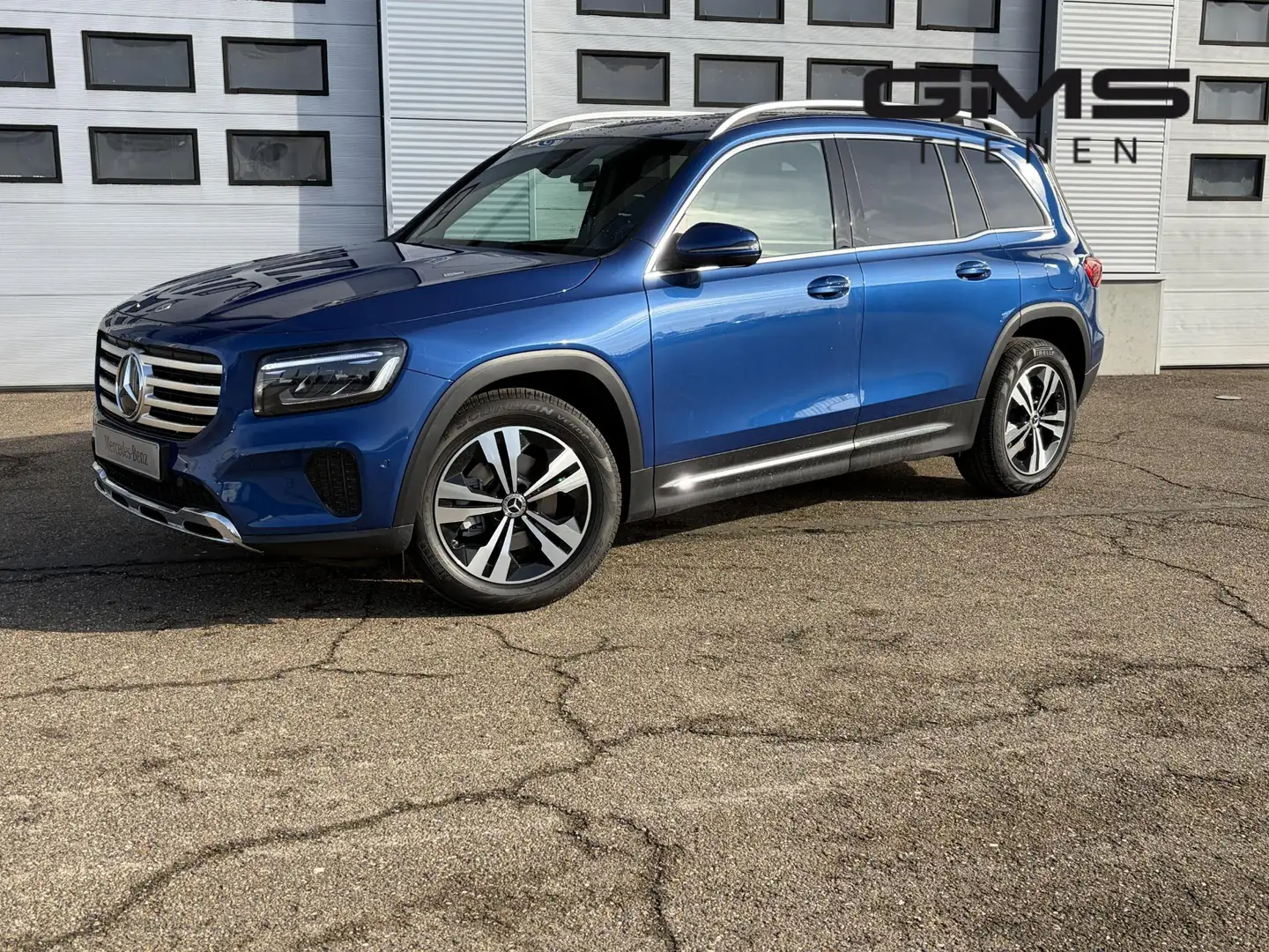 MERCEDES-BENZ Glb