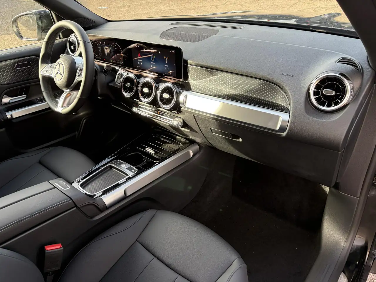 Mercedes-Benz GLB 2026