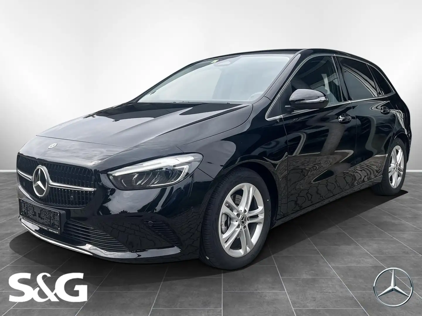 Mercedes-Benz B 200 d Progressive RüKam+MBUX+Totwink+17 Zwart - 1