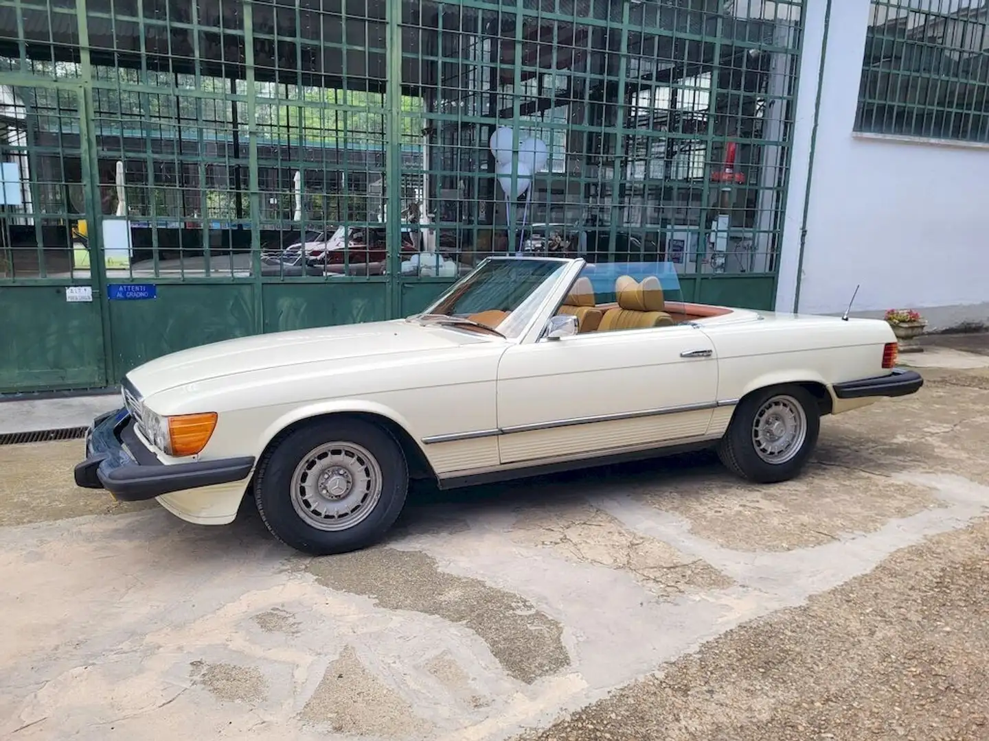 Mercedes-Benz SL 450 450 SL R107 Bej - 1