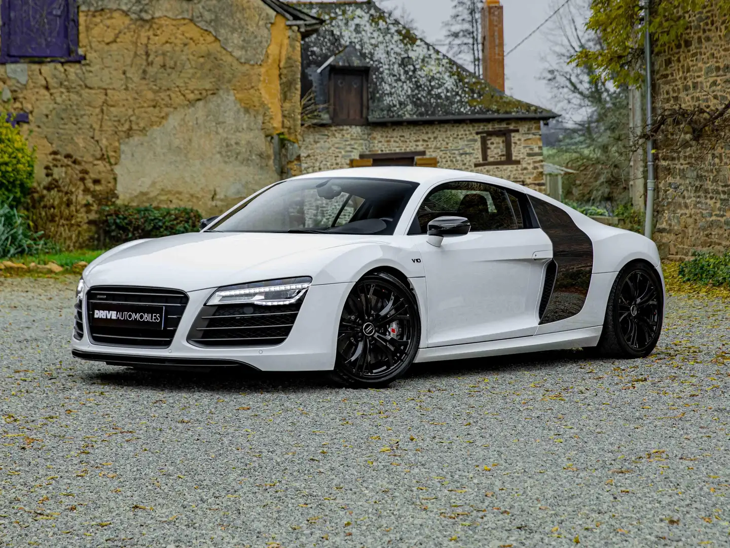 Audi R8 R8 V10 Plus 550 S-Tronic - F1 Seats / Carbone Weiß - 1