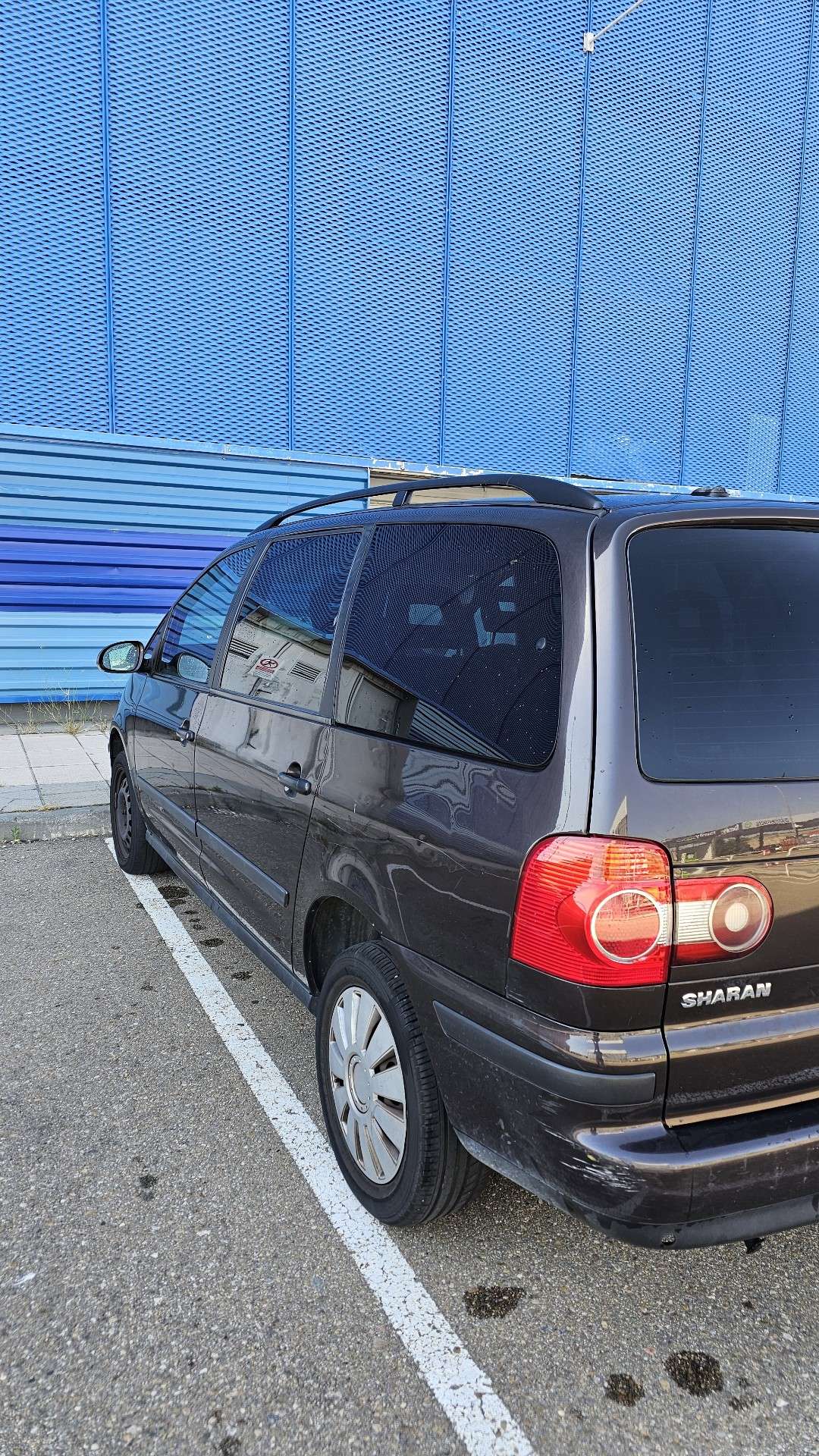 Volkswagen Sharan 1.9TDI Advance - foto 1