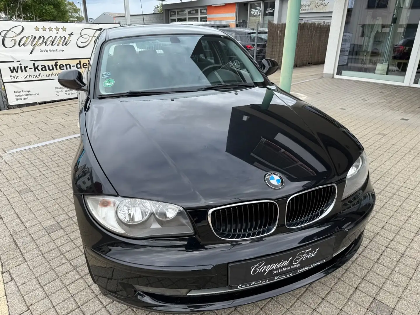 BMW 116 Baureihe 1 Lim. 116i,Klima ,TüV 11.2025 Zwart - 1