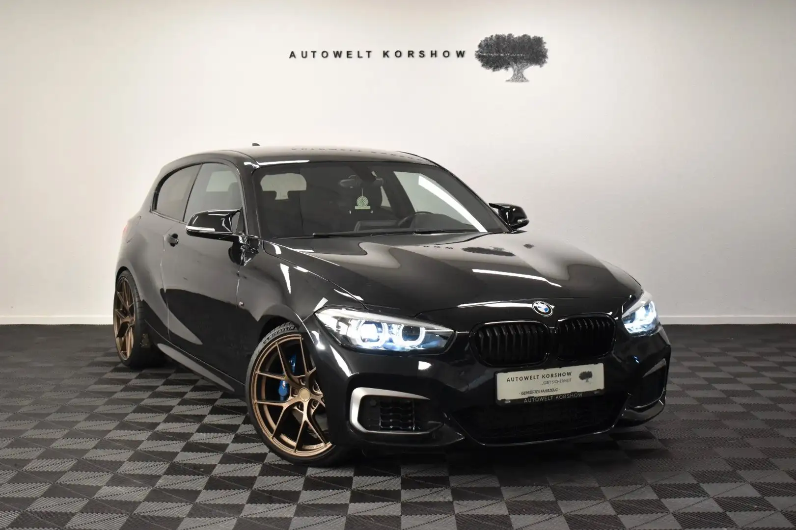 BMW 140 Special Edition RWD *H&K *19"JAPAN RACING Schwarz - 1