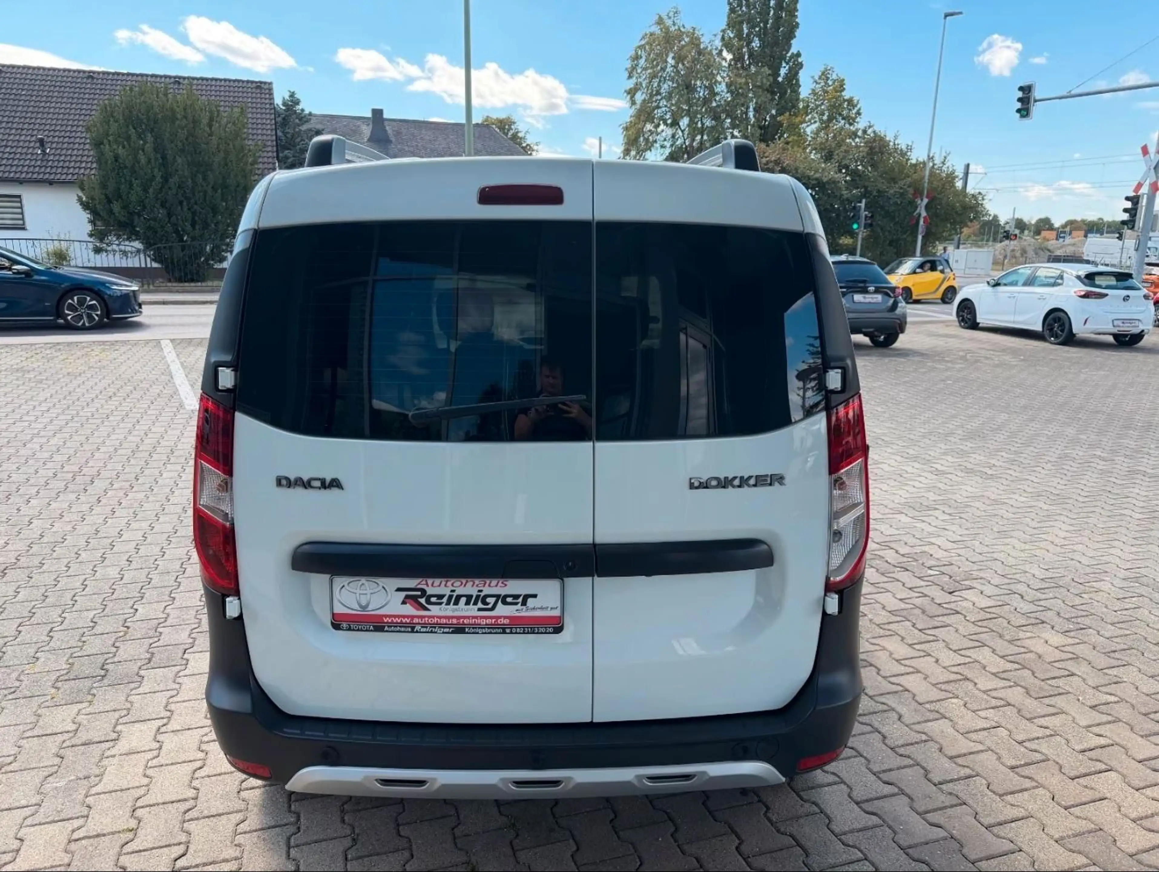 Dacia Dokker Stepway Plus Turbo MJ21 mit CAMPING BOX — photo 10