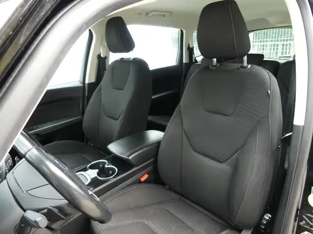 Ford S-Max view 7