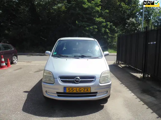 Opel Agila