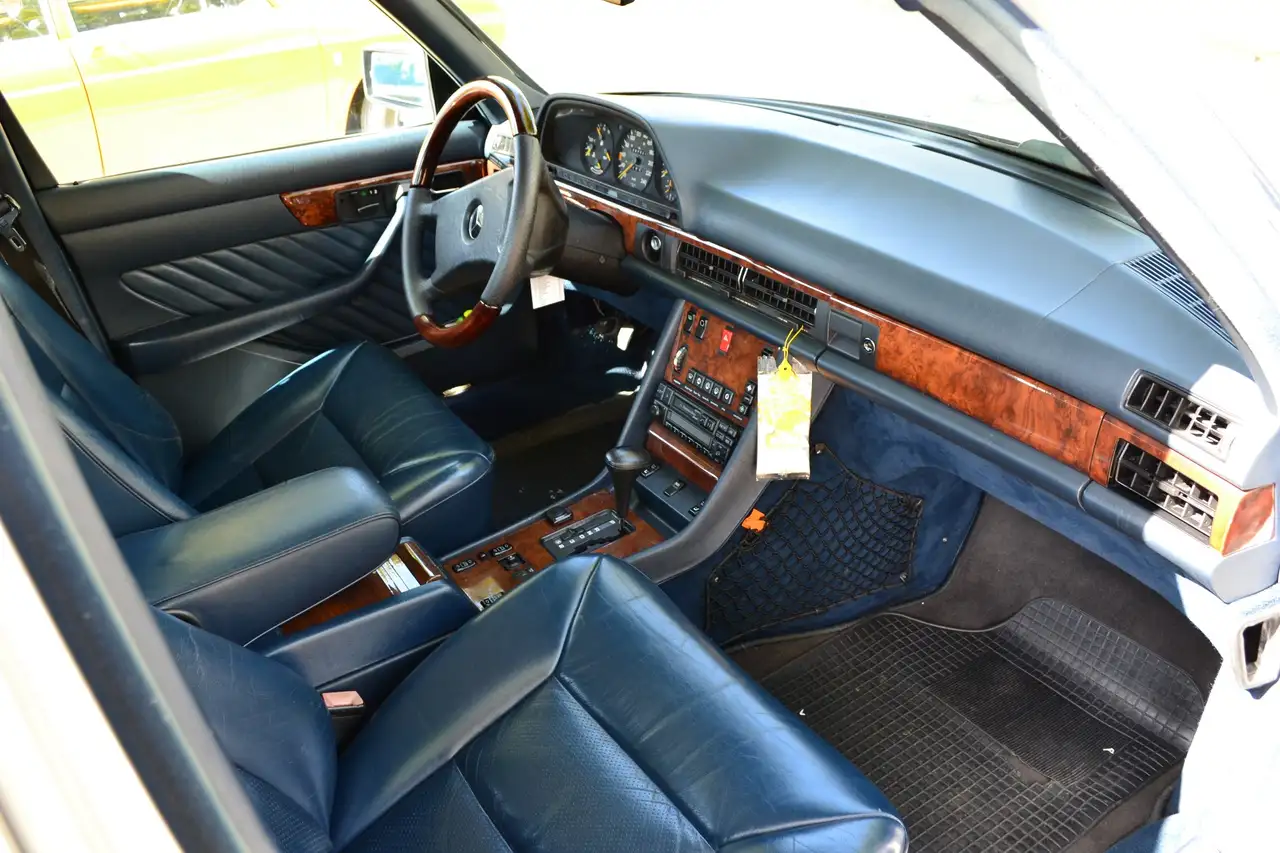 Mercedes-Benz 300 automático asiento piel, foto 7