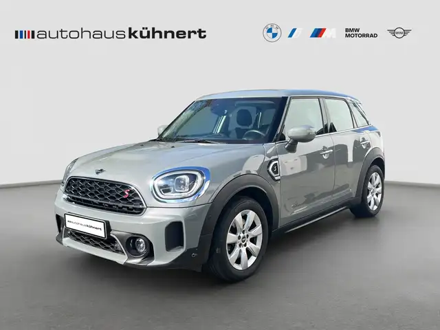 MINI Cooper S Countryman ALL4 LED AHK Navi ParkAss Sportsitz AUT