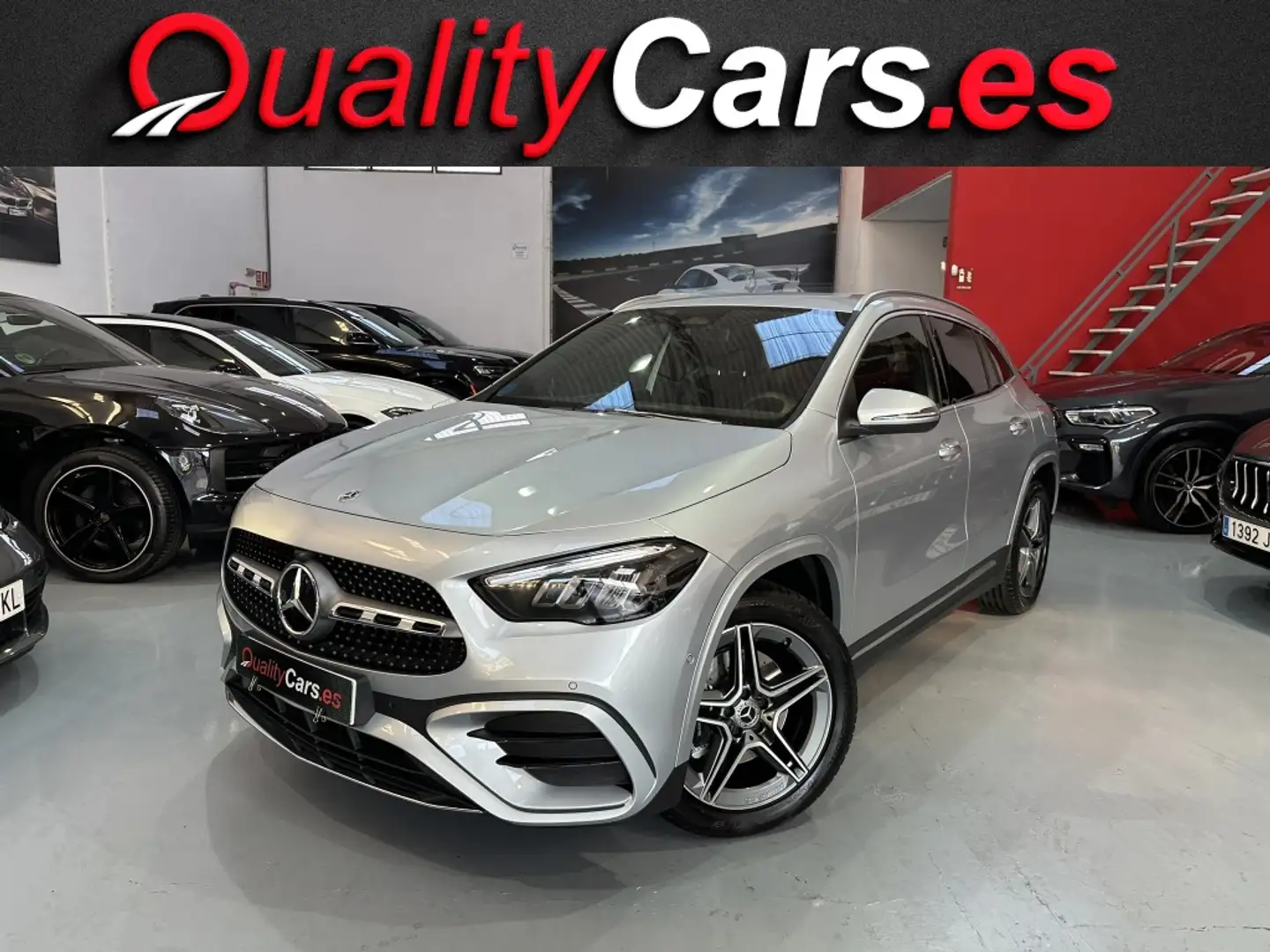 Mercedes-Benz GLA 250 250e Gris - 1