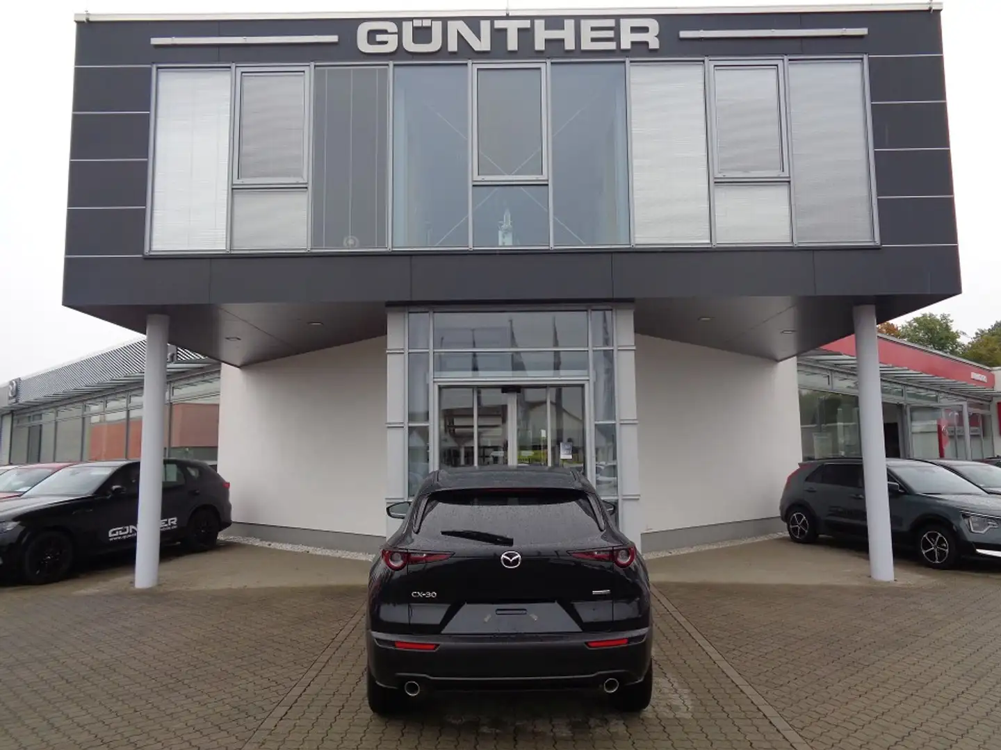 Mazda CX-30 2.0L Exclusive X 186PS Leder, Daso,Desi, GSD Schwarz - 2