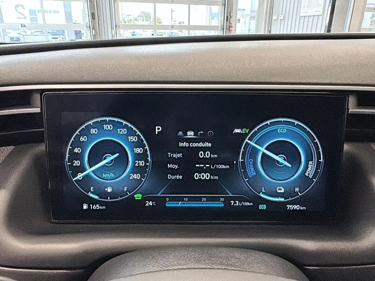 Hyundai TUCSON снимка Hyundai TUCSON