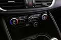 Alfa Romeo Giulia Veloce 2,2 210 Diesel ATX AWD Gris - thumbnail 9