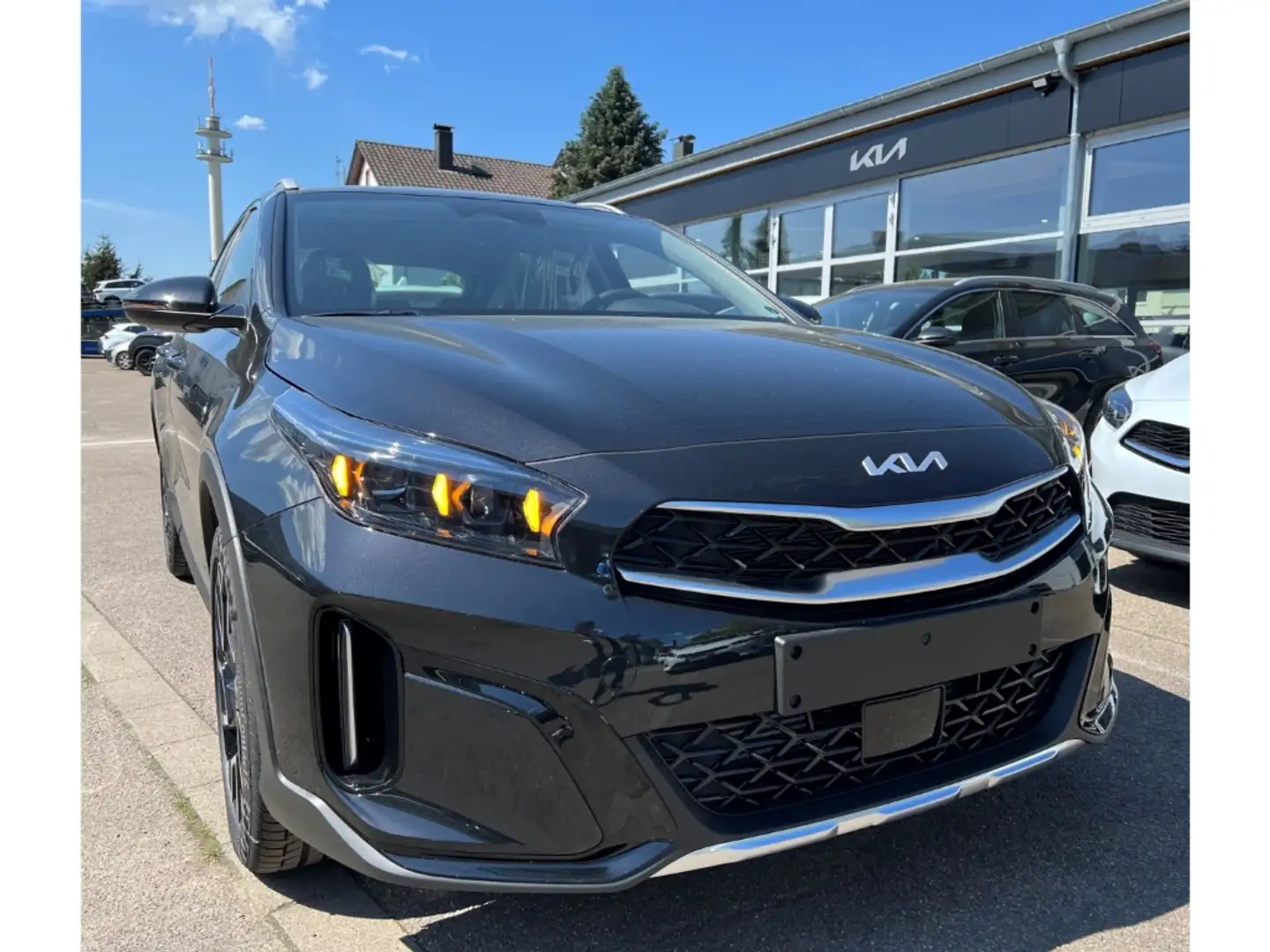 Kia XCeed 140 PS DCT Spirit Xclusive-Paket Navi Digitales Co Noir - 2