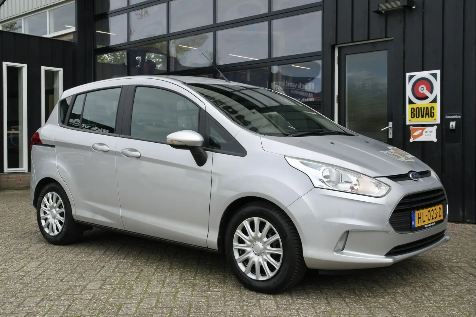 Ford B-Max 1.0 EcoBoost Style | NL-Auto | Airco | Trekhaak | Gris - 1