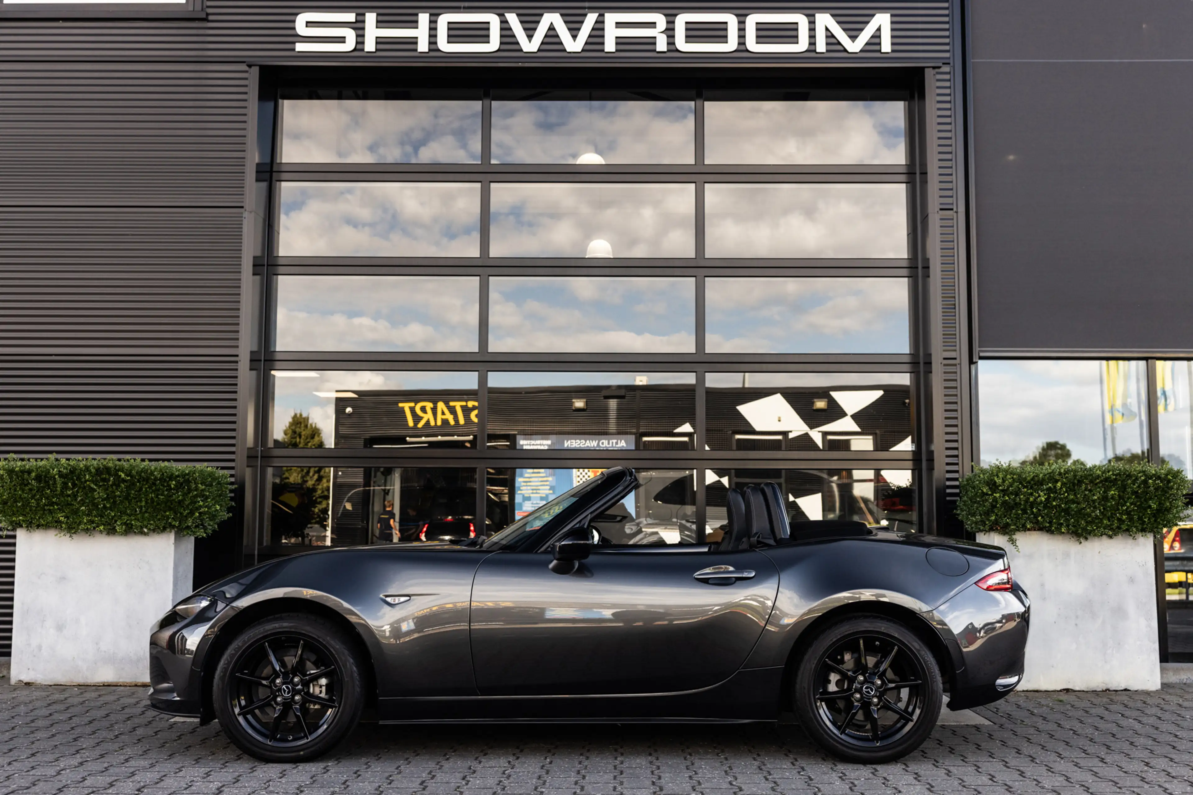 Mazda MX-5 1.5 SkyActiv-G 132 Chairo, 132 PK, Leder, Carplay, — photo 3