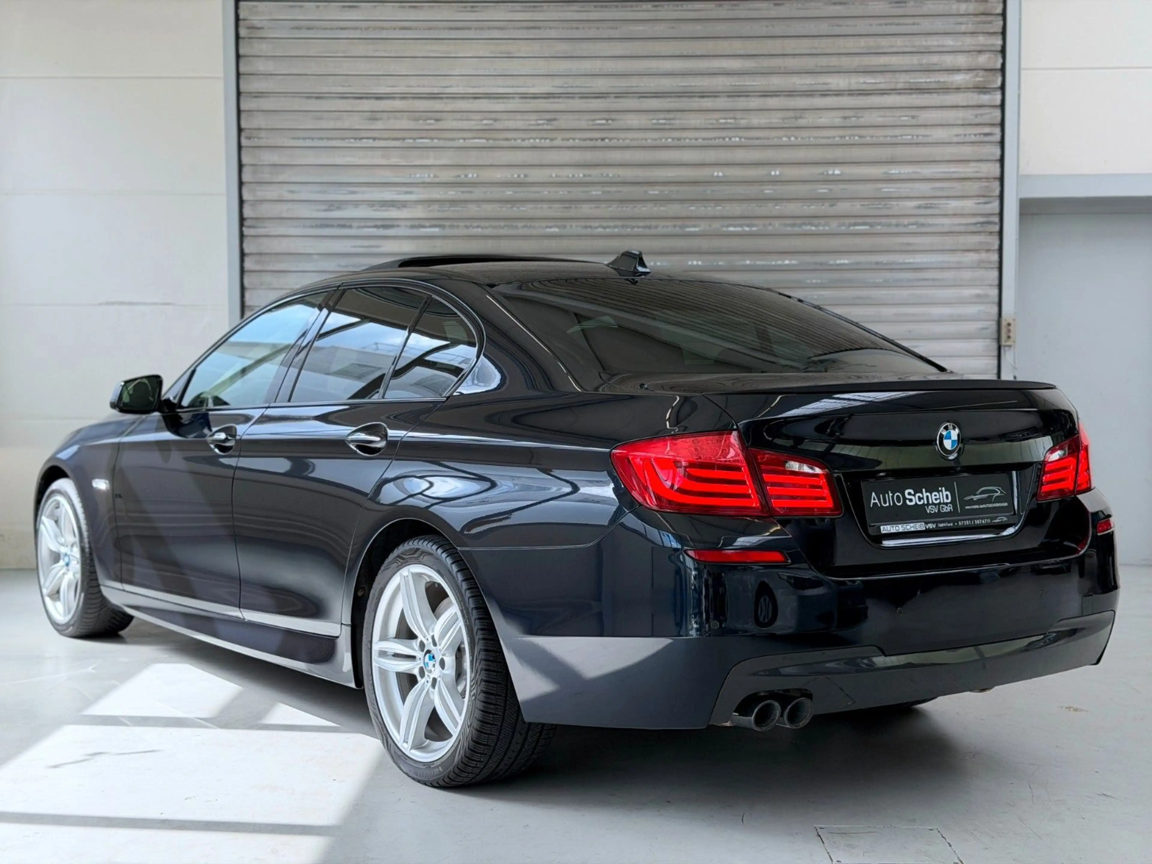 BMW 530 d SAG*M-Paket*Head-Up*Softclose*Navi-Prof*GSD — photo 7