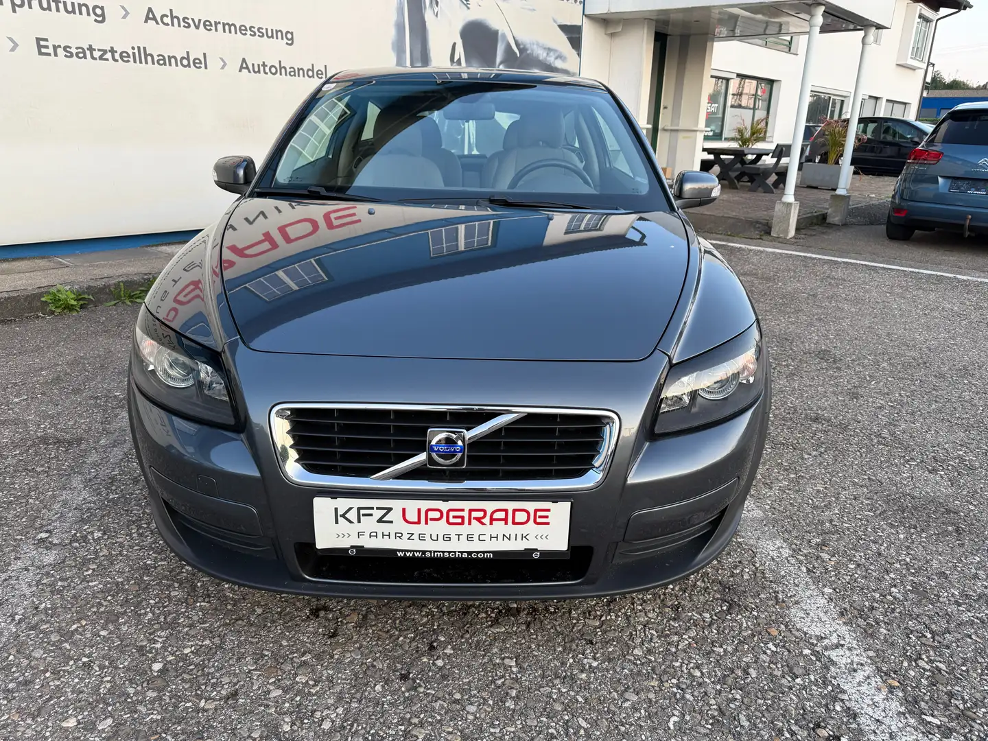 Volvo C30 1.6 D Kinetic Gris - 2