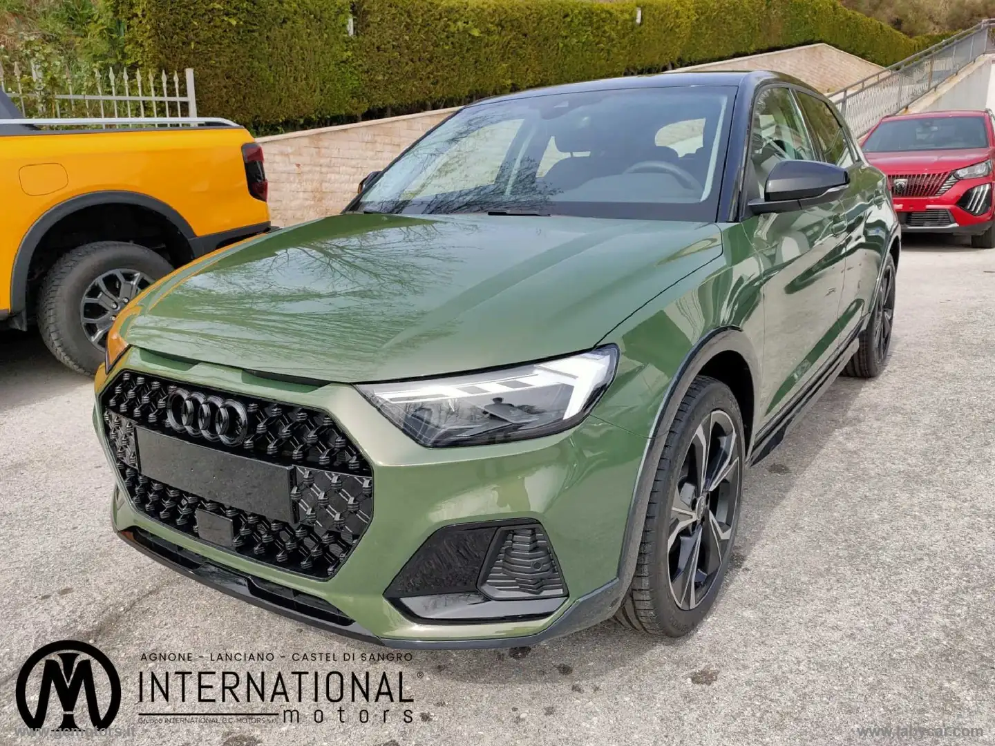 Audi A1 allstreet 30 TFSI S tr. Id. Contrast Verde - 1
