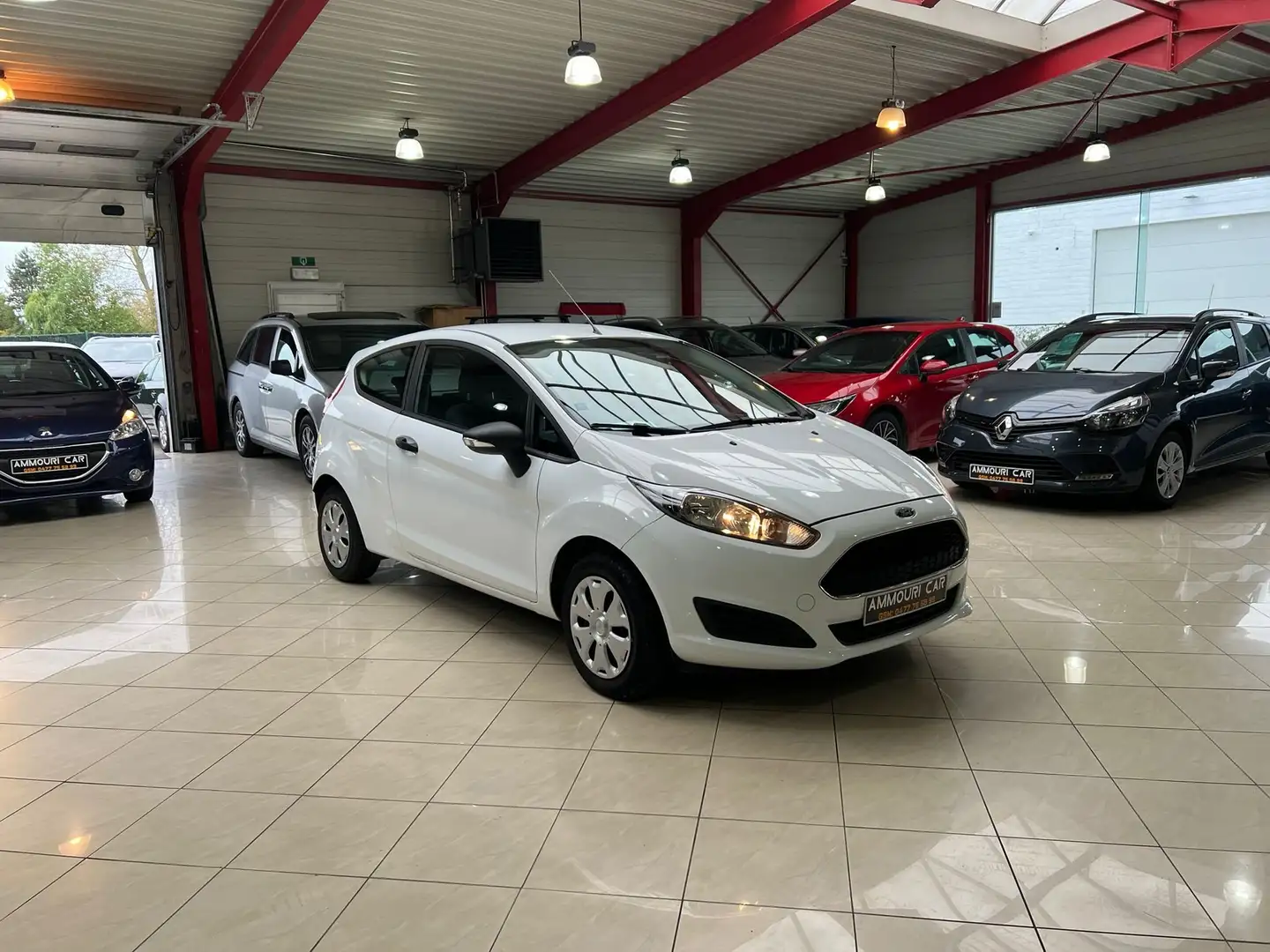 Ford Fiesta 1.25i Ambiente Wit - 2