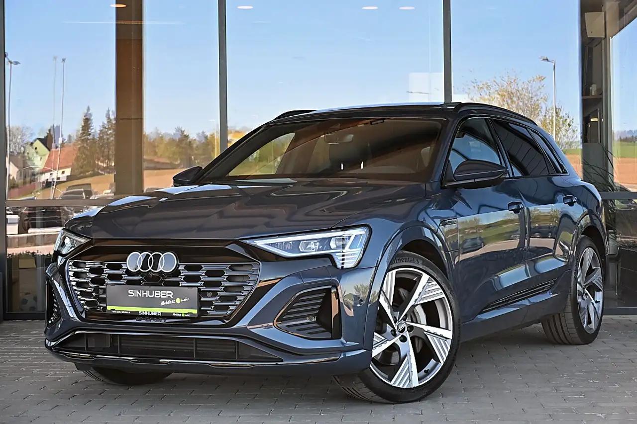 Audi Q8 e-tron Q8 55 e-tron quattro 106kWh S Line ACC, AHK, Ma...